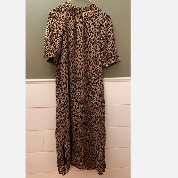 By Anthropologie Midi Dress Medium Leopard Print Side Slit Puff Sleeve Edgy Chic - Picture 4 of 8